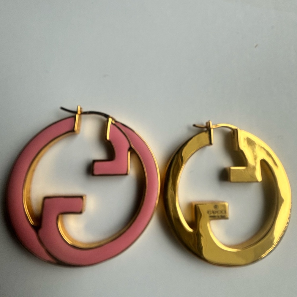 Authentic Gucci blonde earrings in gold and pink